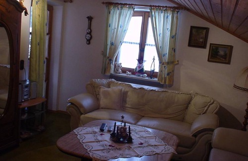 Neuschoenau Apartment | 105 m² Apartment ∙ 3 guests