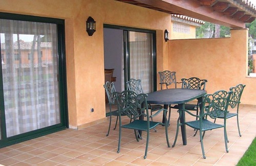 Pals House | 106 m² House ∙ 3 bedrooms ∙ 6 guests
