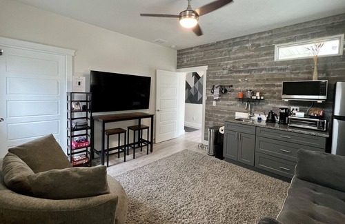 Twin Falls Apartment | 1085C - TJ Rancher Corp & Vaca Rental -Kitchenette