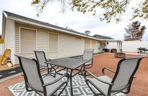 Hurricane House | 11 Mi to Sand Hollow State Park Home with Fire Pits