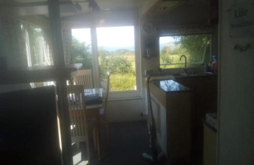 Cowes Other | 11 Oaklands