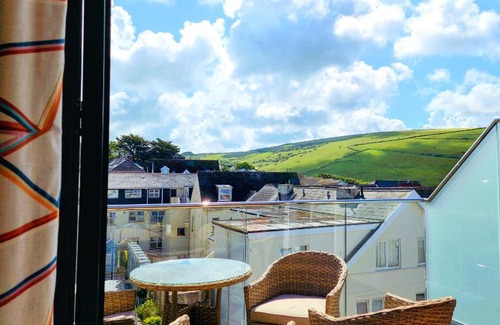Mortehoe Apartment | 11 Putsborough - Luxury Apartment at Byron Woolacombe, only 4 minute walk to Woolacombe Beach!