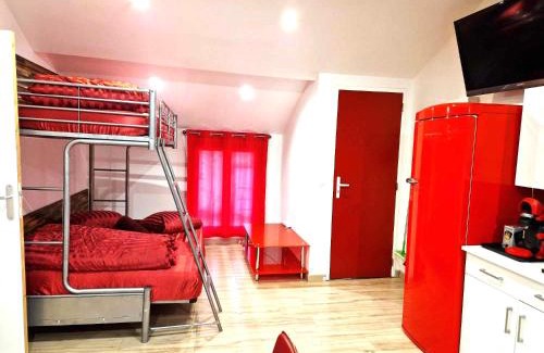 Razac-sur-l'Isle Apartment | 11 - Très joli 2 pièces climatisé tout équipé pour 1 à 5 personnes, vue sur parc arboré, parking privatif gratuit, grand fourgon possible, tout le linge de maison est fourni