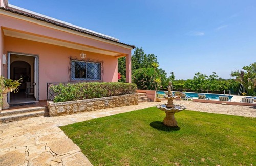 Medronhal Other | 110 m² Accommodation ∙ 3 bedrooms ∙ 6 guests