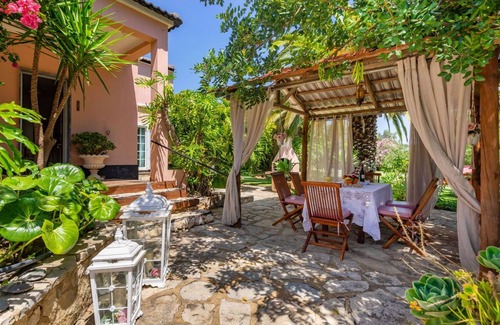 Medronhal Other | 110 m² Accommodation ∙ 3 bedrooms ∙ 6 guests