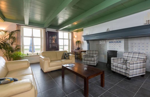 Municipality of Veere Apartment | 110 m² Apartment ∙ 3 bedrooms ∙ 8 guests