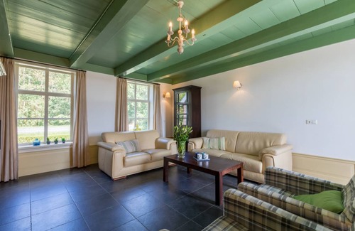 Municipality of Veere Apartment | 110 m² Apartment ∙ 3 bedrooms ∙ 8 guests