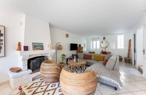 Endoume House | 110 m² House ∙ 3 bedrooms ∙ 4 guests