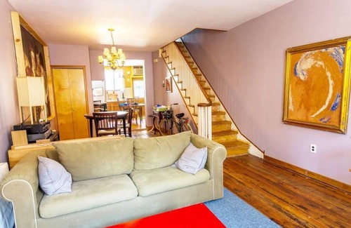 South Philadelphia Apartment | 1105 Tree Street in Philadelphia