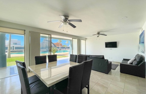 Las Conchas Condo | 112 m² Condo ∙ 2 bedrooms ∙ 8 guests