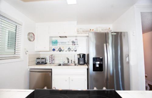 Balboa Peninsula House | 1121 E Balboa Blvd A & B