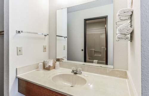 Boulder Junction Condo | 114 Two Queen Room With Easy Access To Bike Trail 1 Bedroom Studio by Redawning