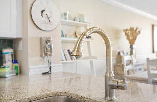 Sunset Point House | 115 Charleston Oceanfront Villas Beach Daze