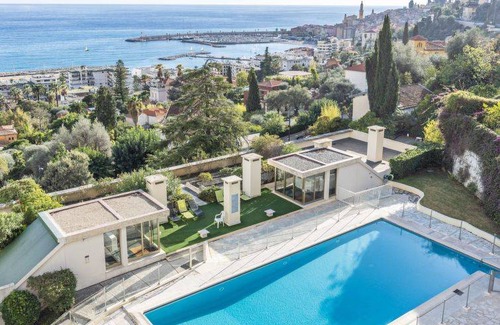 Menton Apartment | 115 m² Apartment ∙ 2 bedrooms ∙ 4 guests