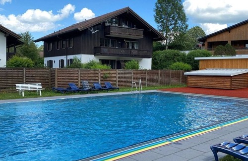 Reichenbach Apartment | 11A-3 - Alpine-style apartment for 4 people, balcony with mountain view - Holiday apartments in the