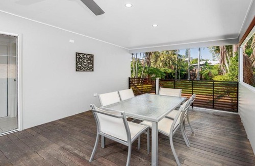 Moffat Beach House | 12 Bryce Street Moffat Beach QLD