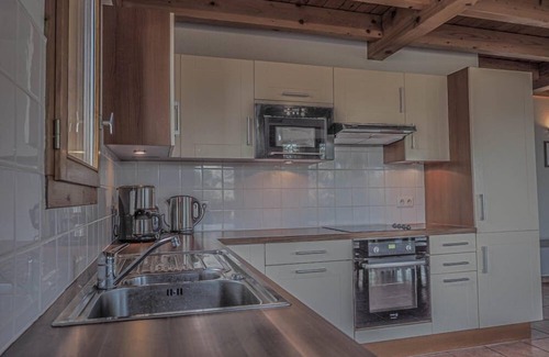 Vallandry Ski Chalet | 12 person detached chalet directly on the piste with stunning views
