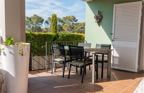 Pals Apartment | 120 m² Apartment ∙ 3 bedrooms ∙ 4 guests