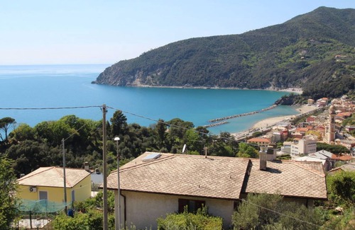Moneglia Apartment | 120 m² Apartment ∙ 3 bedrooms ∙ 6 guests