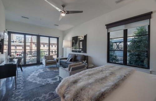 West End Hotel | 121 Hotel Floor 1 Buyout by AvantStay Entire First Floor Buyout of 121 Hotel Sleeps 16