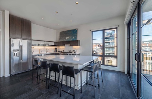 West End Hotel | 121 Hotel Floor 3 Buyout by Avantstay Entire Third Floor Buyout of 121 Hotel! Sleeps 18