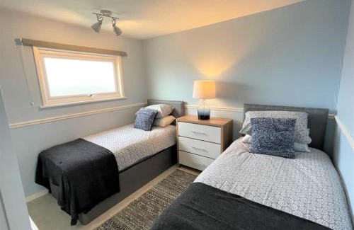 Great Yarmouth Ski Chalet | 126 Hemsby Holiday Chalet, Convenient for sandy beach