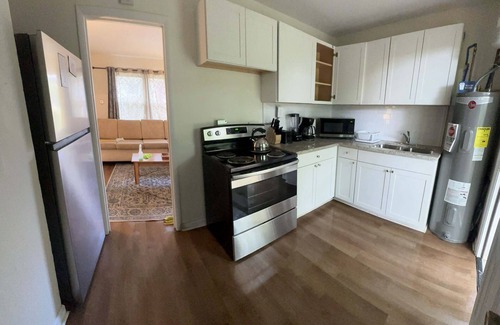 Norwood House | 12th Ave The Bricks - Unit 3