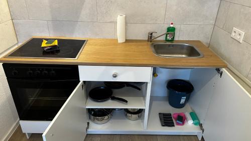 Nietleben Apartment | 13 Apartments 3BR R&P Living