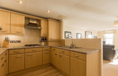Dawlish Apartment | 13 Great Cliff