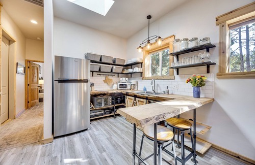 Colorado Springs Apartment | 13 Mi to USAFA: Peaceful Colorado Springs Getaway!