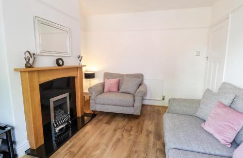 Rhos on Sea House | 13 The Crescent