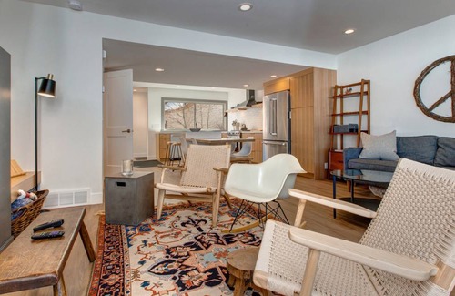 Park Meadows Condo | 130 m² Condo ∙ 3 bedrooms ∙ 6 guests