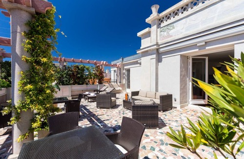 Les Baumettes Apartment | 132 m² Apartment ∙ 3 bedrooms ∙ 6 guests