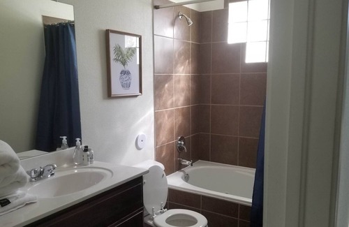 Biggs Field House | 13470 Everingham