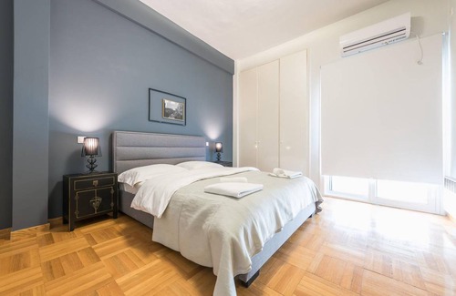 Neos Kosmos Apartment | 135 m² Apartment ∙ 4 bedrooms ∙ 8 guests