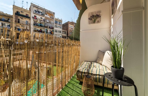 El Poble-sec Apartment | 13PAR1004 - Fabulous apartment in the heart of Bar