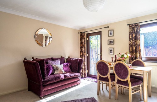York House | 14 Cloisters Walk - City Centre