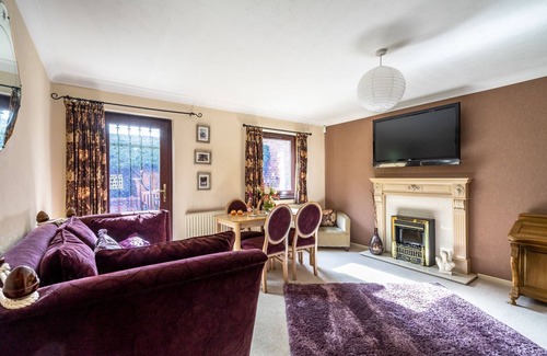York House | 14 Cloisters Walk - City Centre