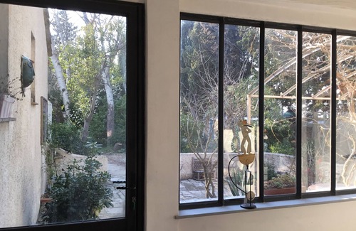 Fontvieille House | 140m2 artist's house near Arles