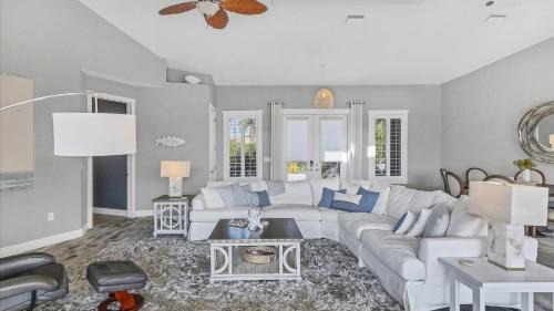 Punta Gorda House | 1435 Raven