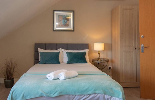 Belfast House | 147 The Residence
