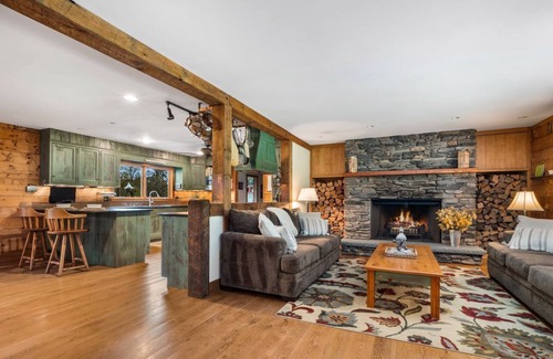 Dover Plains Cabin | 15 MINUTES FROM THE MORGAN GRAND NATIONAL & WORLD CHAMPIONSHIP MORGAN HORSE SHOW
