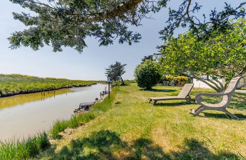 Beauvoir-sur-Mer House | 150 m² House ∙ 3 bedrooms ∙ 6 guests