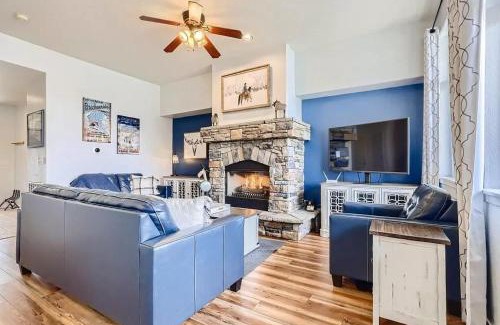 Silverthorne House | 152 Ponds on the Blue River home