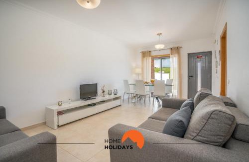 Branqueira House | #154 V2 Vila Branca 54 by Home Holidays