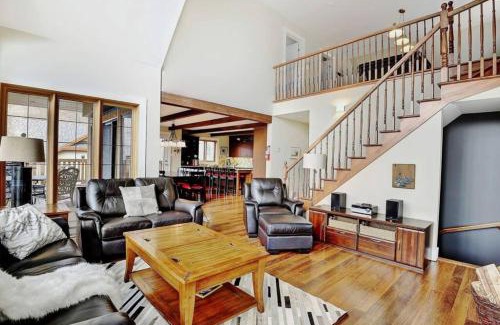 Stoneham Ski Chalet | 16-Chalet à louer Stoneham