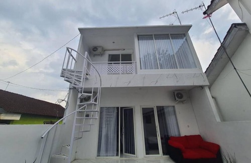 Mertoyudan Bed & Breakfast | 16 m² Bed and breakfast ∙ 3 guests