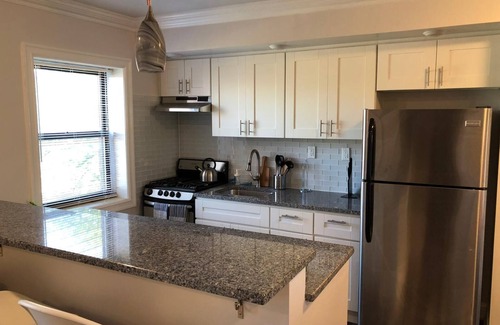 Industry Apartment | 1703 4A · Marianas Place/20min to NYC-Parking Avail