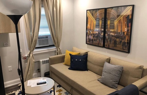 Industry Apartment | 1715 1E · Terrific 2bed Apt/20 min to NYC-Parking Avail.