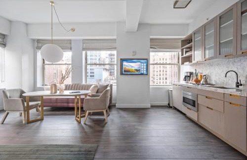 Financial District Apartment | 17John